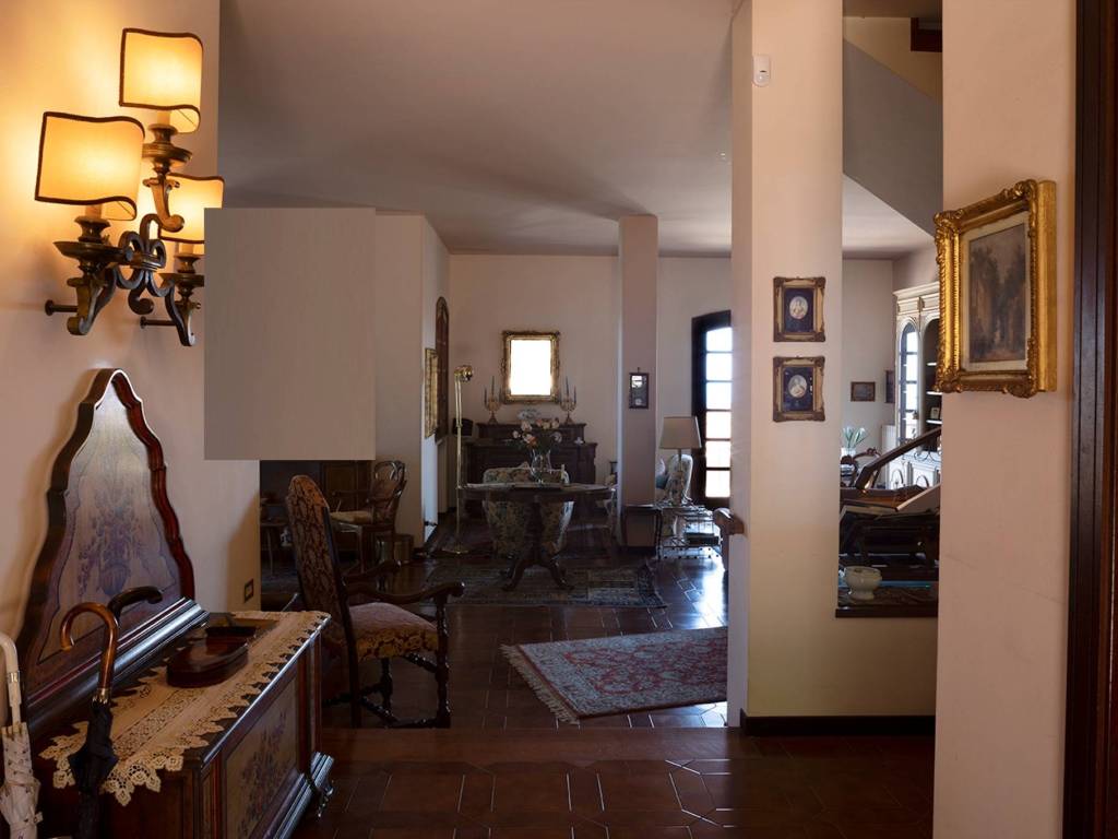 casa indipendente in vendita ad Aci Castello in zona Ficarazzi