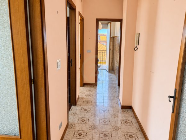 appartamento in vendita ad Aci Castello in zona Ficarazzi