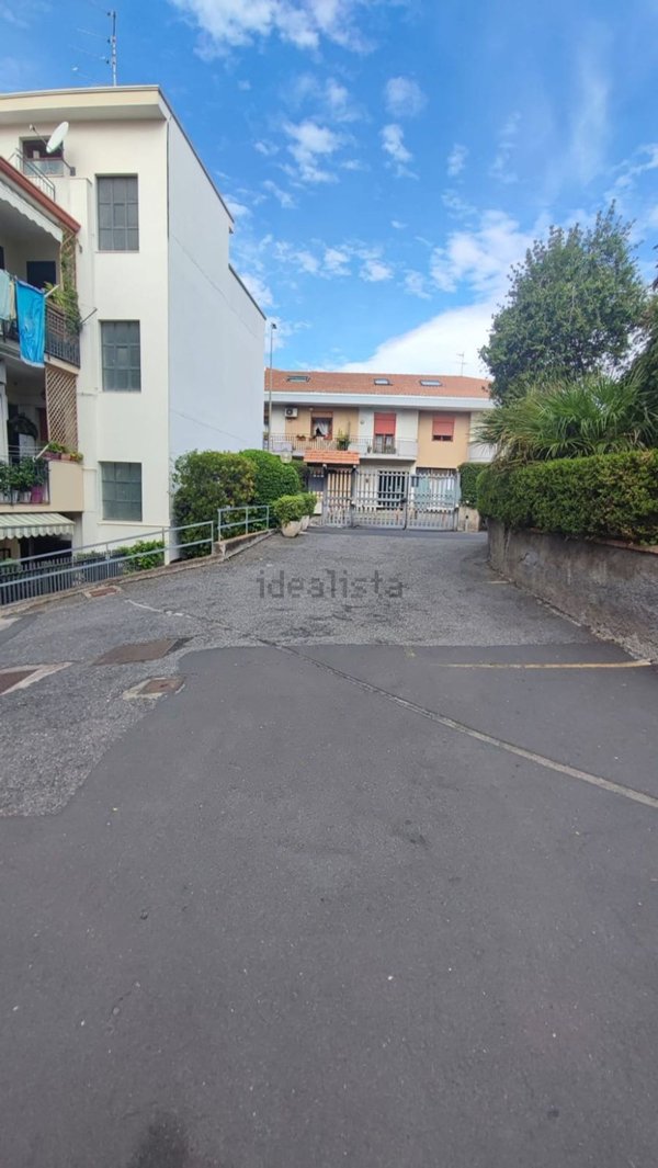 appartamento in vendita ad Aci Castello in zona Cannizzaro