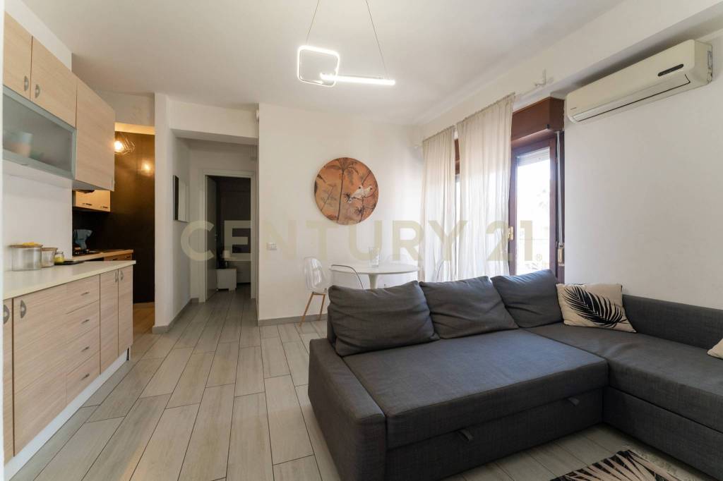 appartamento in vendita ad Aci Castello in zona Aci Trezza