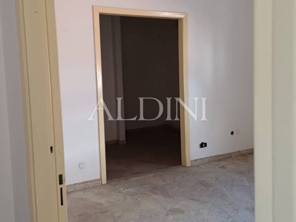 intera palazzina in vendita ad Aci Catena