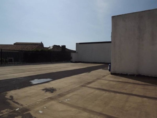 casa indipendente in vendita ad Aci Catena