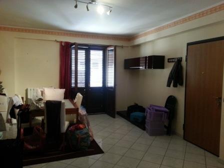 appartamento in vendita ad Aci Catena in zona Aci San Filippo