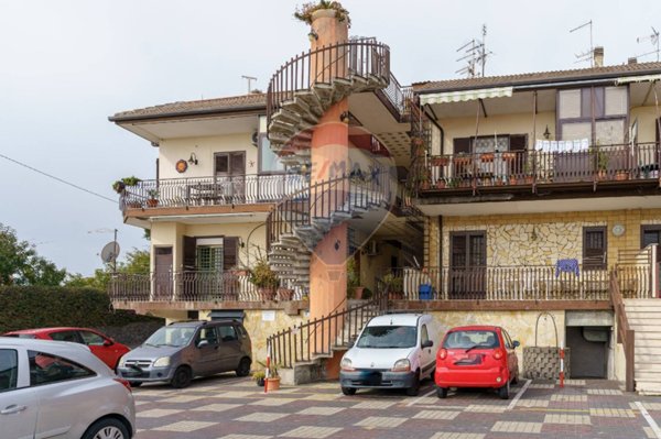appartamento in vendita ad Aci Catena in zona San Nicolò