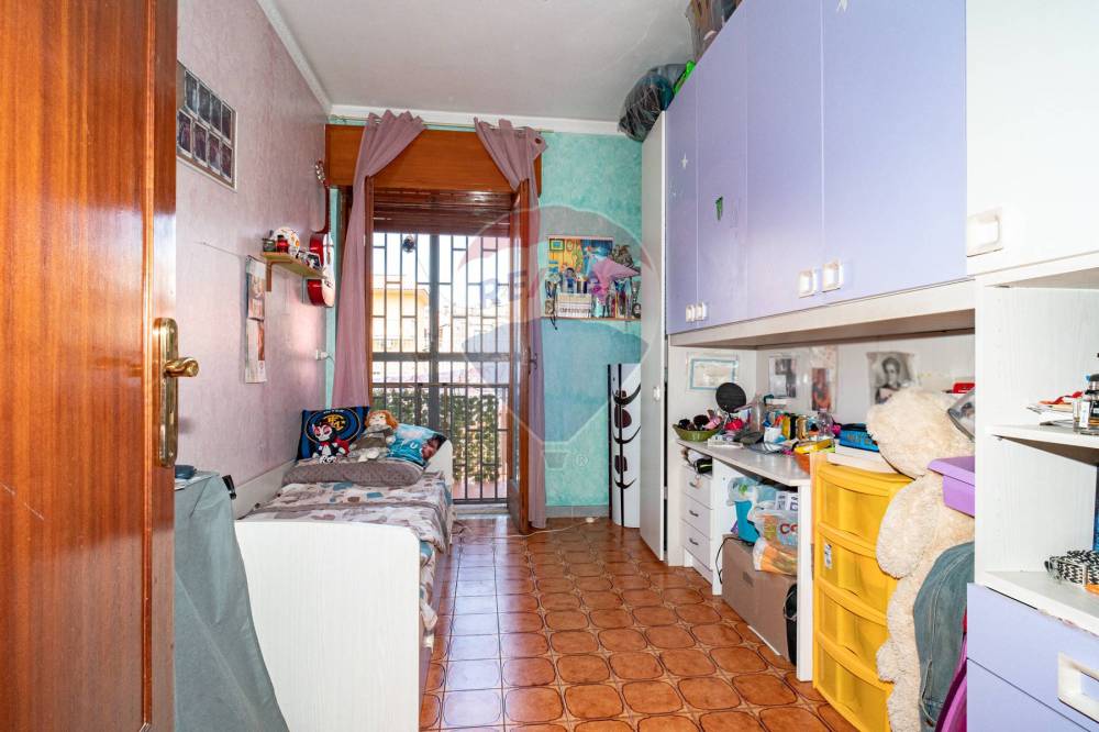 appartamento in vendita ad Aci Catena