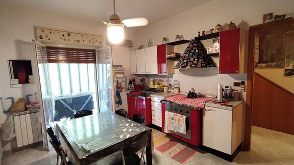 casa indipendente in vendita ad Aci Catena