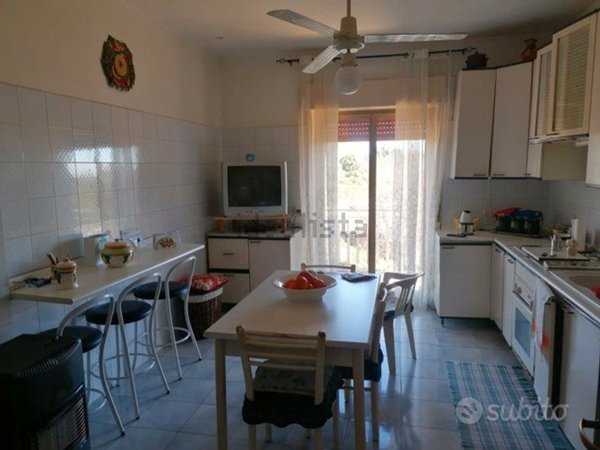 appartamento in vendita ad Aci Catena in zona San Nicolò