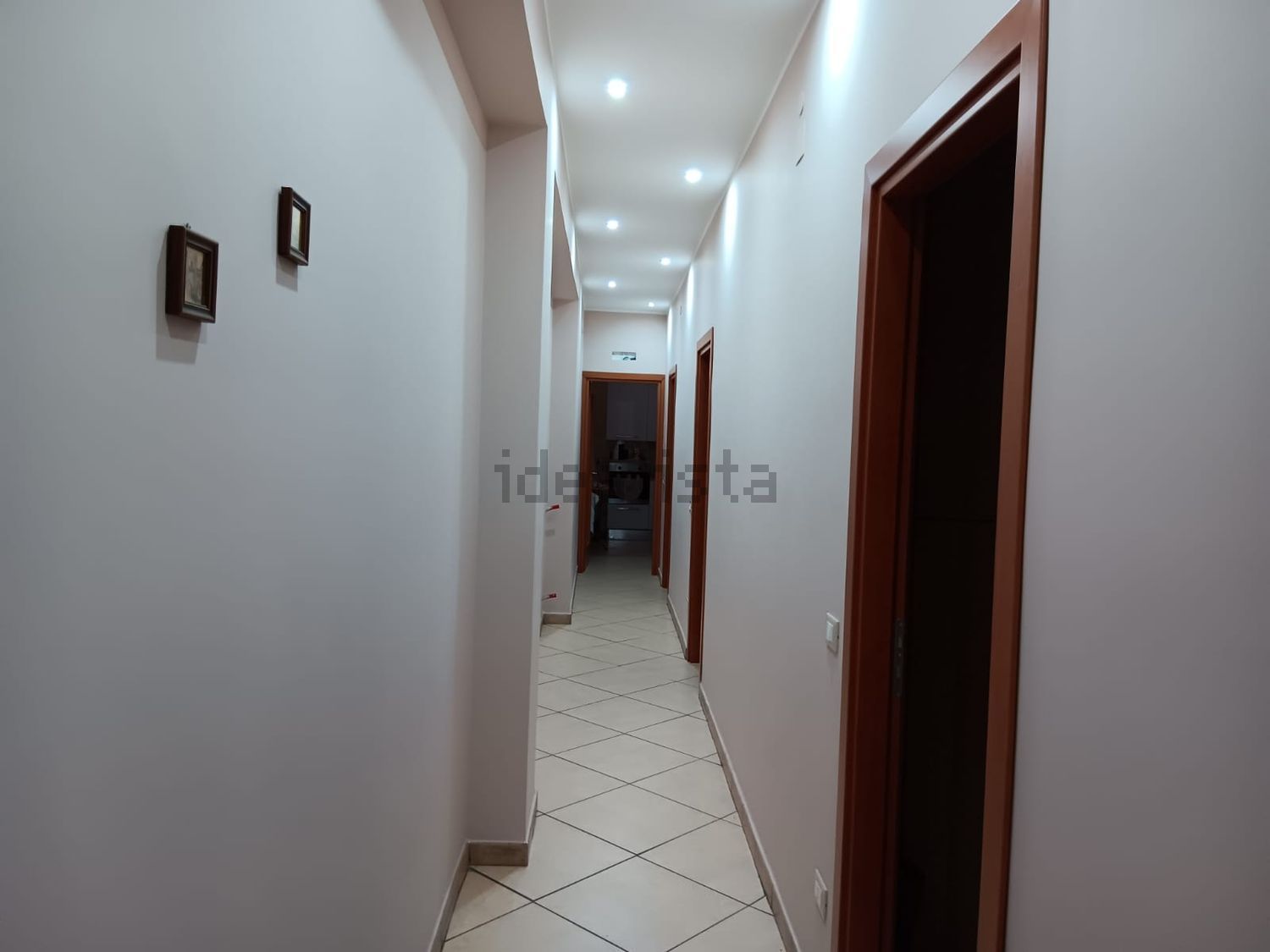 appartamento in vendita ad Aci Catena