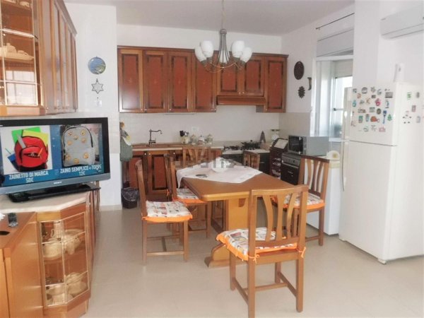 appartamento in vendita ad Aci Catena in zona Aci San Filippo
