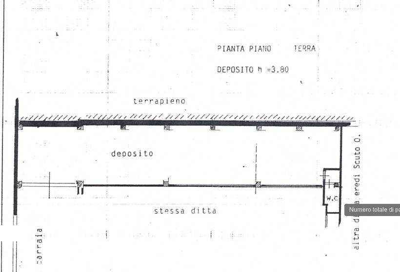 locale commerciale in vendita ad Aci Catena