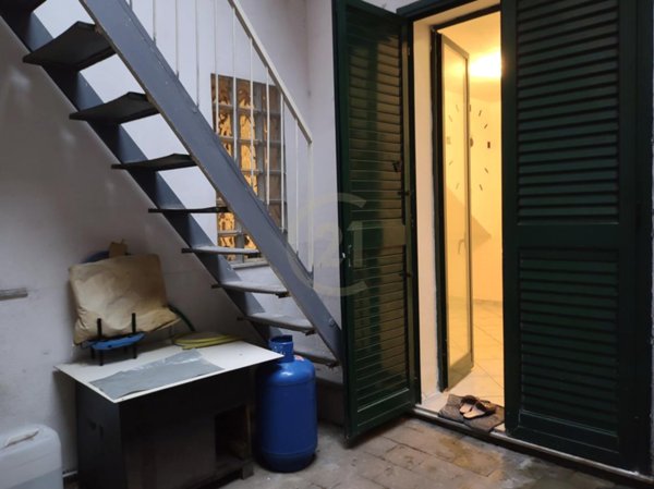 casa indipendente in vendita ad Aci Catena