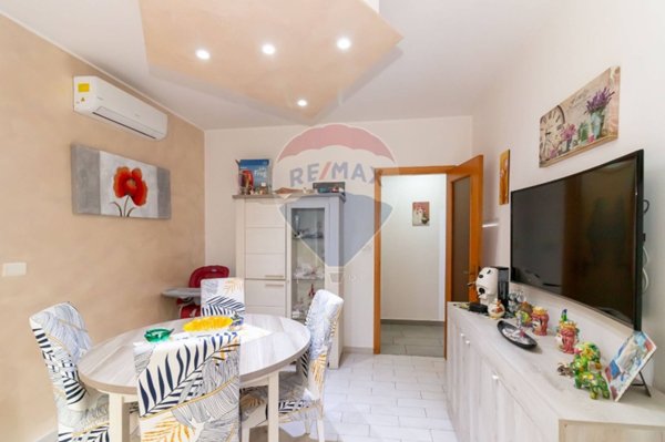 appartamento in vendita ad Aci Catena