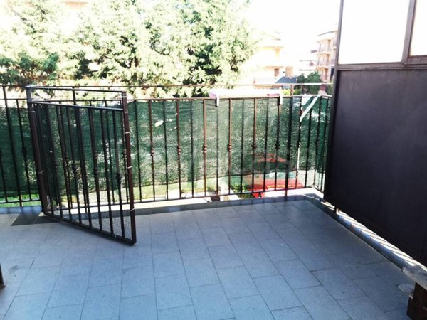 appartamento in vendita ad Aci Catena