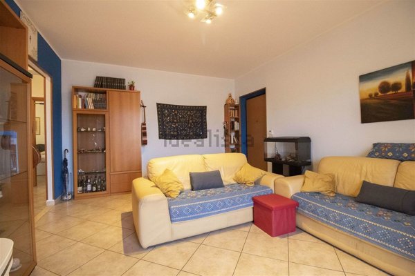 appartamento in vendita ad Aci Catena