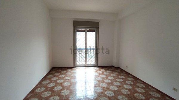appartamento in vendita ad Aci Catena