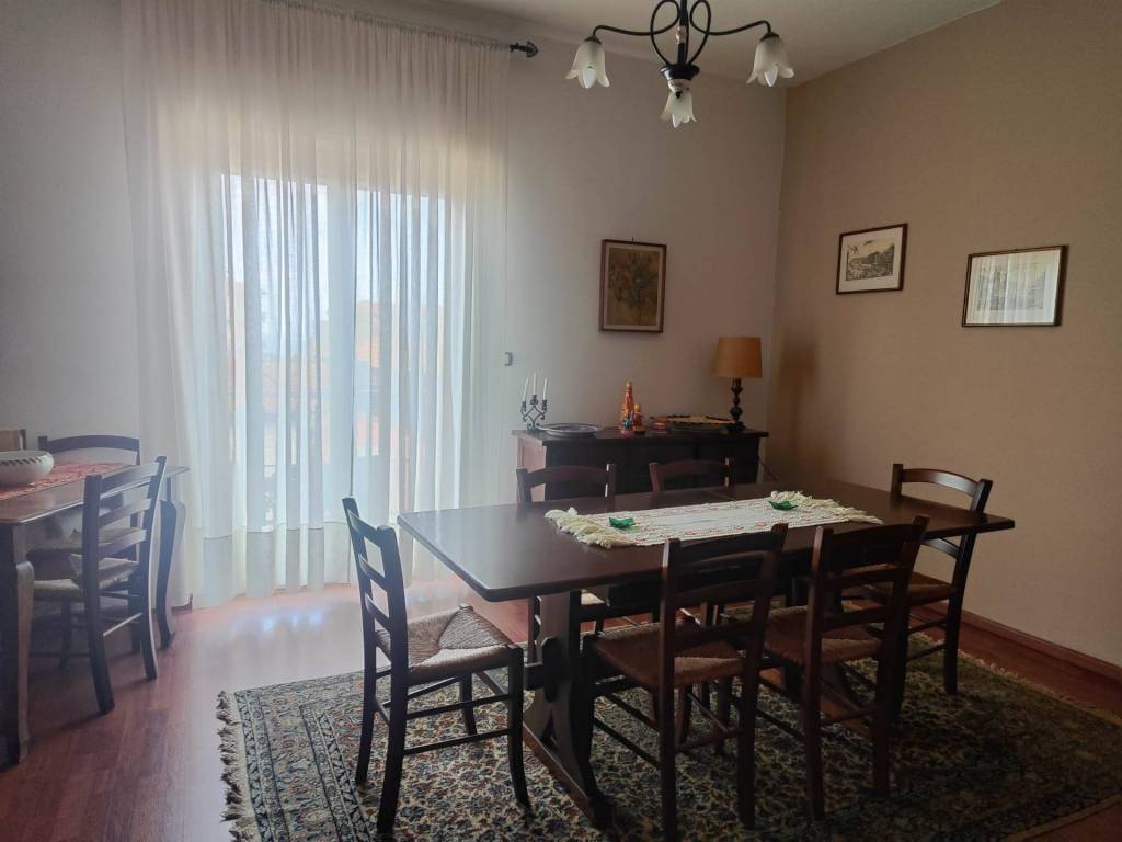 appartamento in vendita ad Aci Catena in zona Aci San Filippo