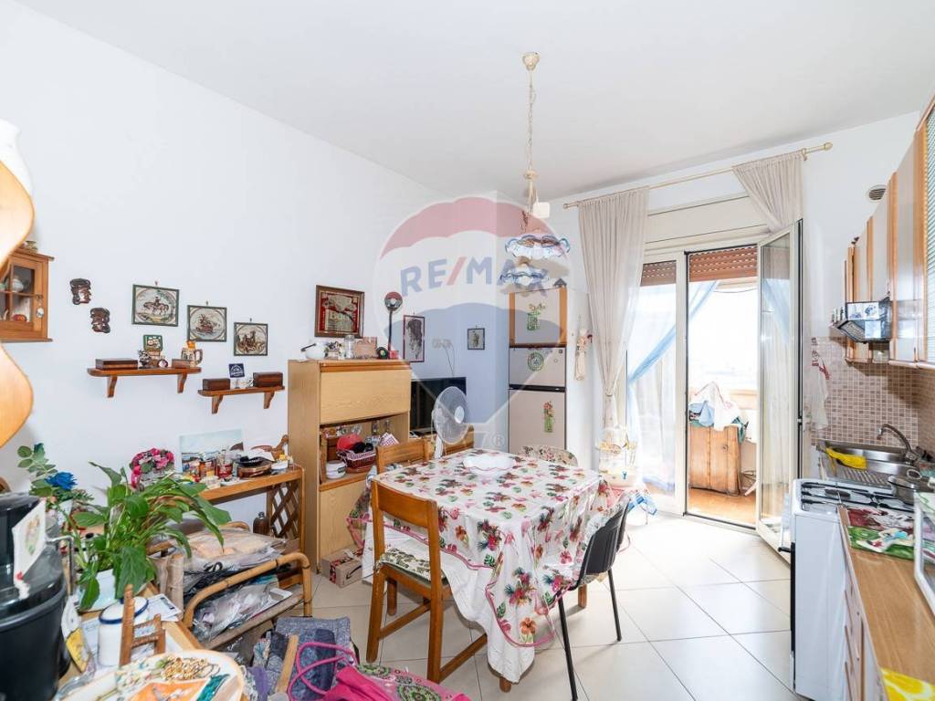 appartamento in vendita ad Aci Catena