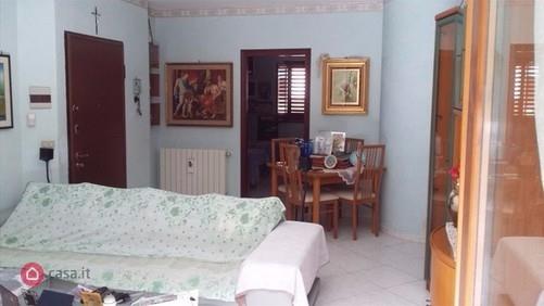 appartamento in vendita ad Aci Catena in zona Aci San Filippo
