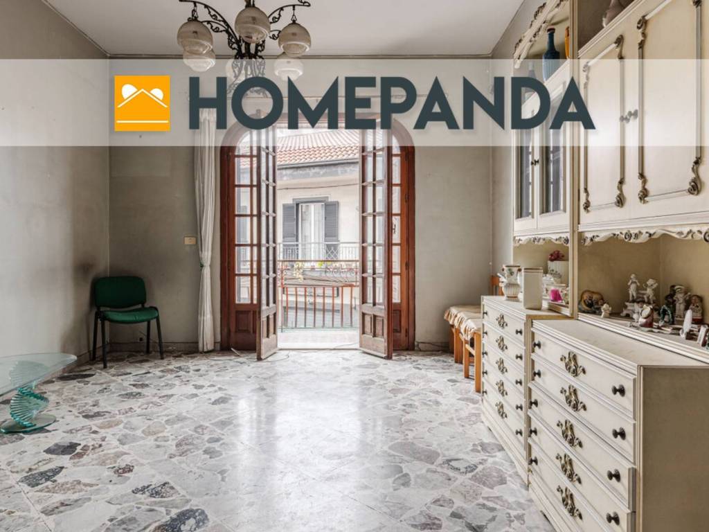 appartamento in vendita ad Aci Catena