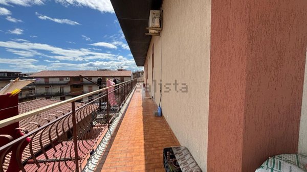 appartamento in vendita ad Aci Catena