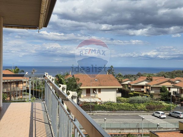 appartamento in vendita ad Aci Catena in zona San Nicolò