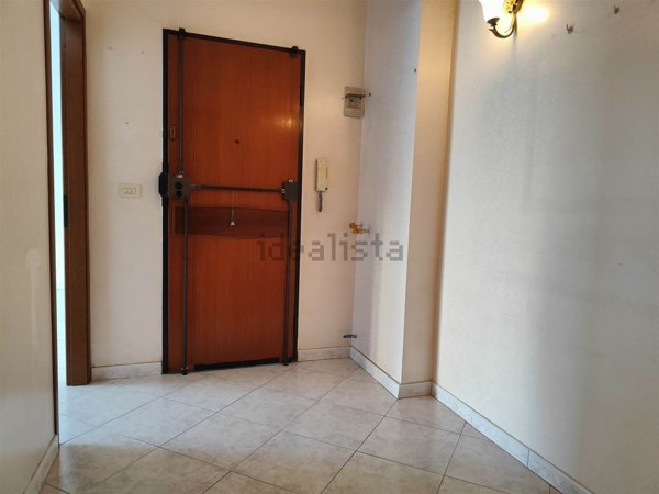 appartamento in vendita ad Aci Catena