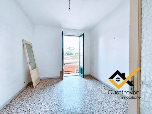 appartamento in vendita ad Aci Catena