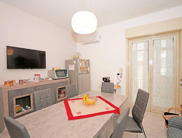 appartamento in vendita ad Aci Catena