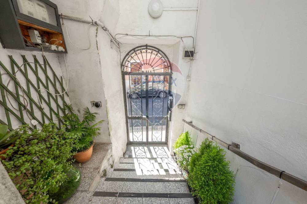 casa indipendente in vendita ad Aci Catena