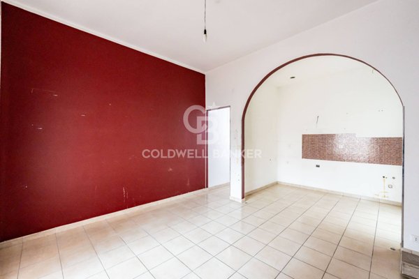 appartamento in vendita ad Aci Catena