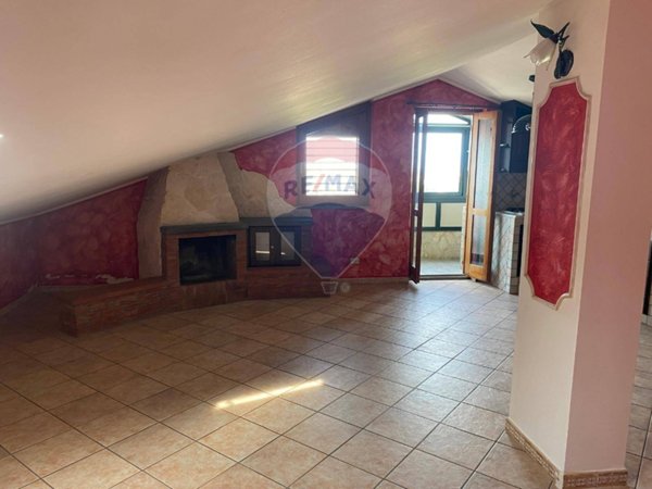 appartamento in vendita ad Aci Catena