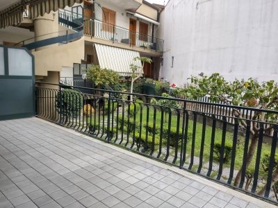 appartamento in vendita ad Aci Catena