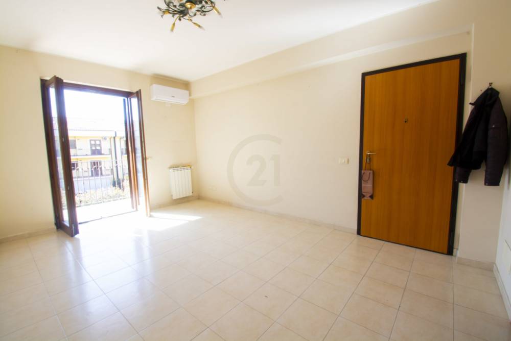 appartamento in vendita ad Aci Catena in zona San Nicolò