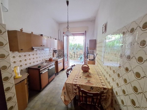 appartamento in vendita ad Aci Catena