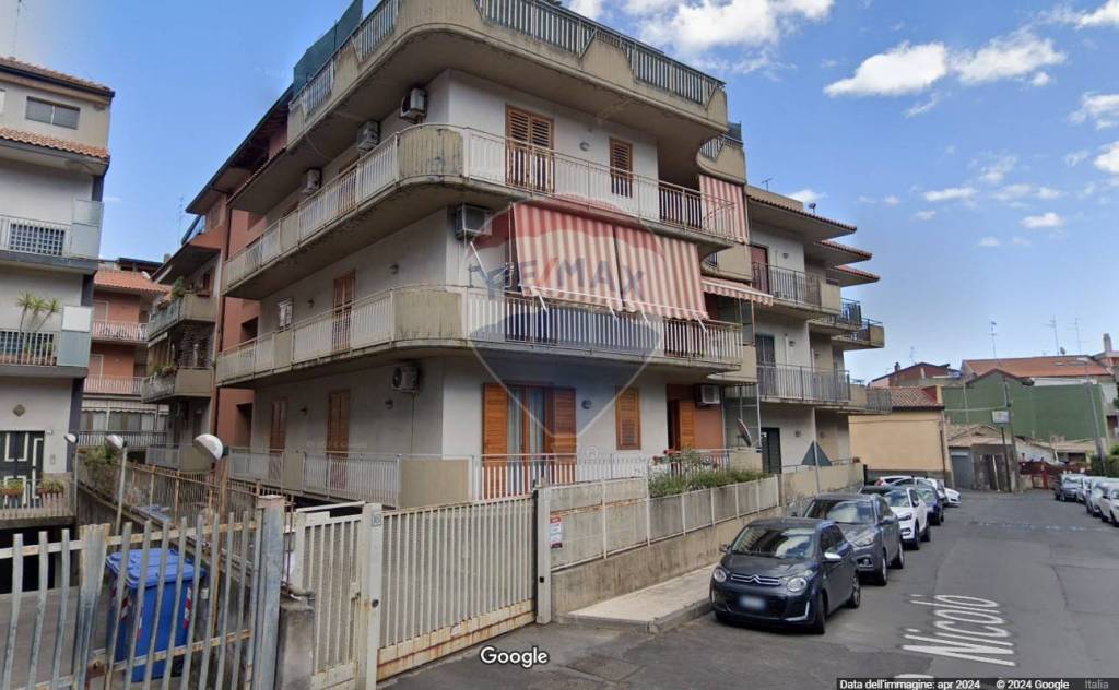 appartamento in vendita ad Aci Catena in zona San Nicolò