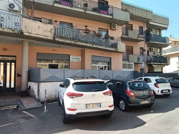 appartamento in vendita ad Aci Catena in zona San Nicolò