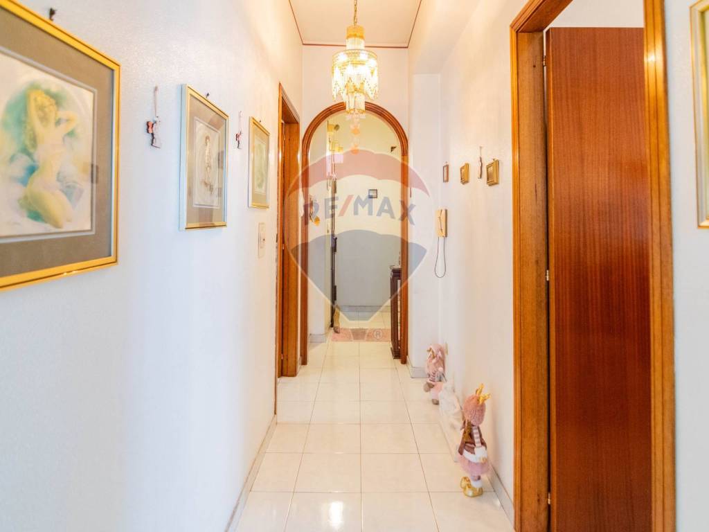 appartamento in vendita ad Aci Catena
