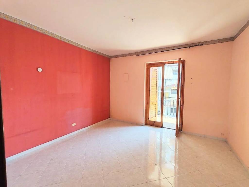appartamento in vendita ad Aci Catena