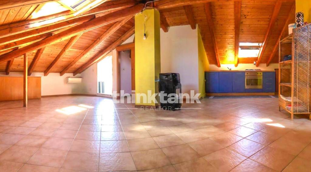 appartamento in vendita ad Aci Catena