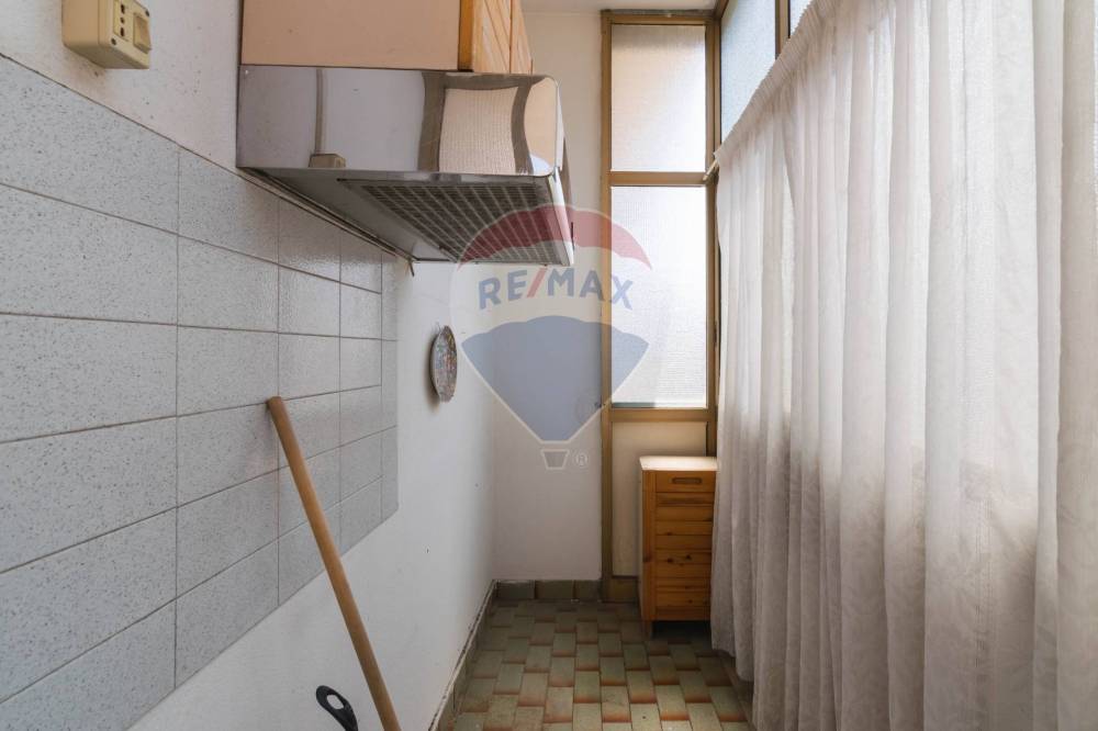 appartamento in vendita ad Aci Catena in zona Aci San Filippo