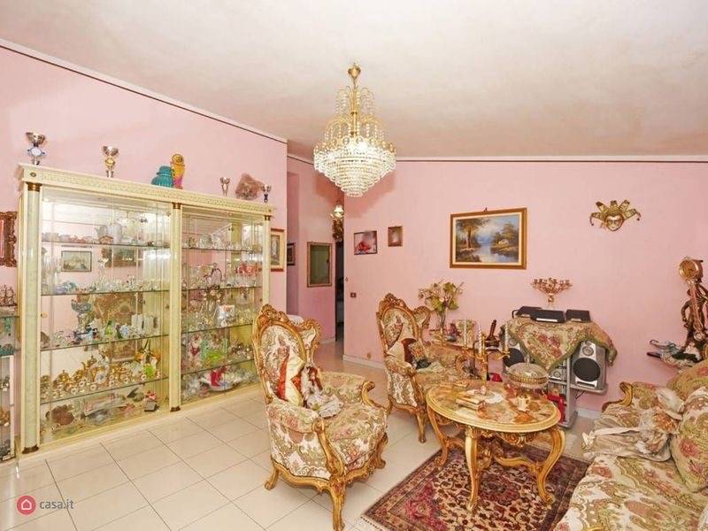 appartamento in vendita ad Aci Catena