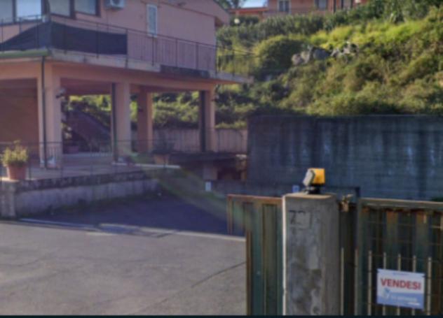 terreno edificabile in vendita ad Aci Catena in zona Vampolieri
