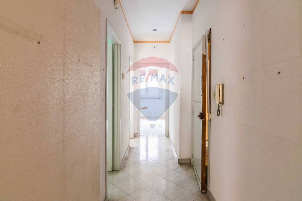 appartamento in vendita ad Aci Catena