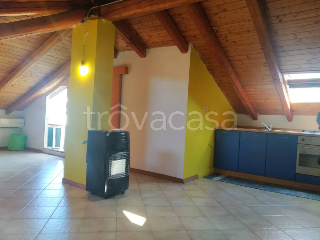 appartamento in vendita ad Aci Catena in zona San Nicolò