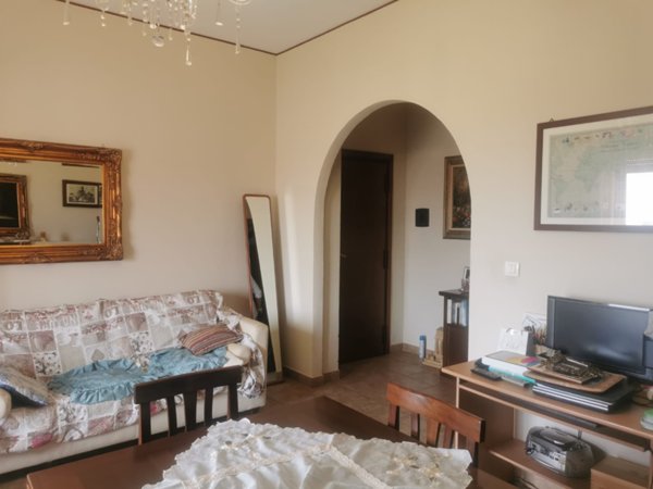appartamento in vendita ad Aci Catena in zona Aci San Filippo