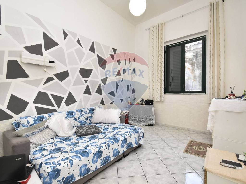 casa indipendente in vendita ad Aci Catena