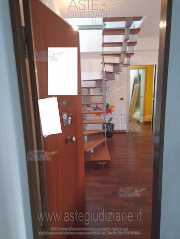 appartamento in vendita ad Aci Catena