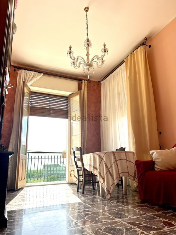 appartamento in vendita ad Aci Catena