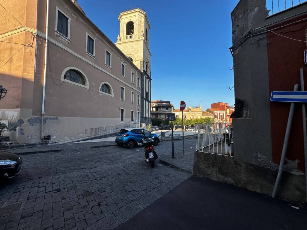 casa indipendente in vendita ad Aci Catena