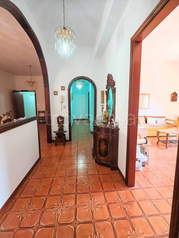 appartamento in vendita ad Aci Catena in zona Aci San Filippo